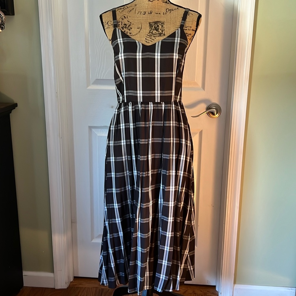 NWT Old Navy Women’s size medium camo dress